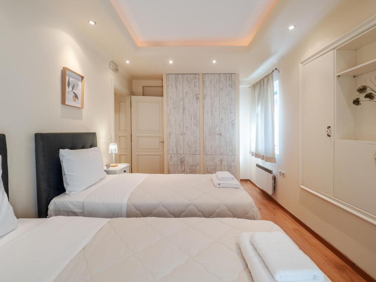 Aura Elegant Apartment Near Garitsa Bay Análipsis Eksteriør billede