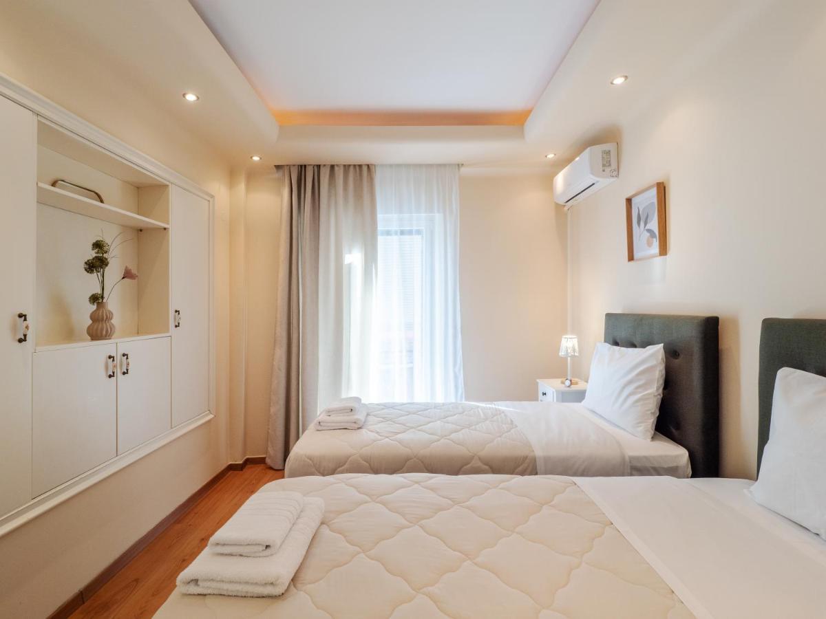 Aura Elegant Apartment Near Garitsa Bay Análipsis Eksteriør billede