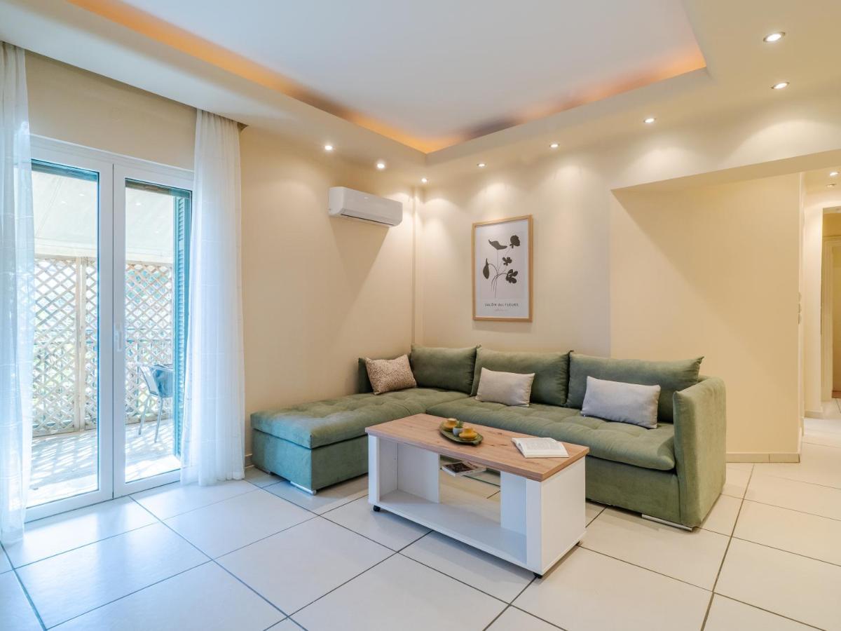 Aura Elegant Apartment Near Garitsa Bay Análipsis Eksteriør billede